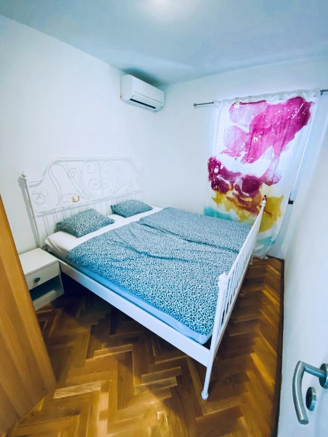 Apartments Matthew & Oscar โพราต ภายนอก รูปภาพ
