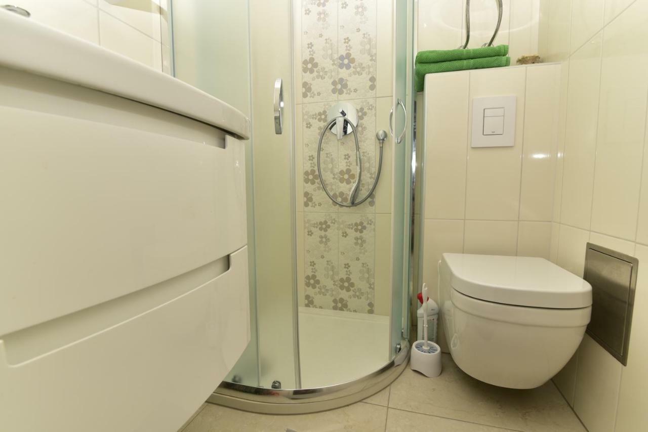 Apartments Matthew & Oscar โพราต ภายนอก รูปภาพ