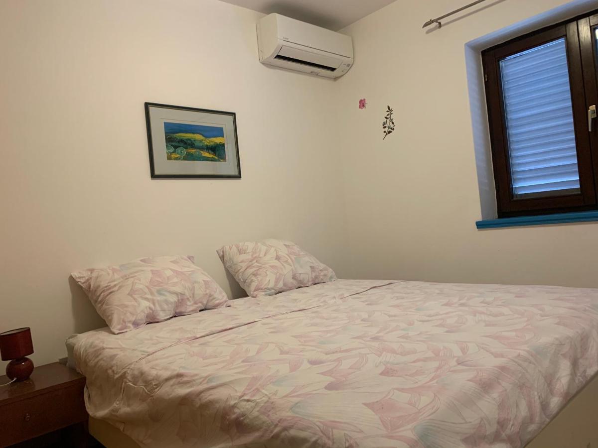 Apartments Matthew & Oscar โพราต ภายนอก รูปภาพ